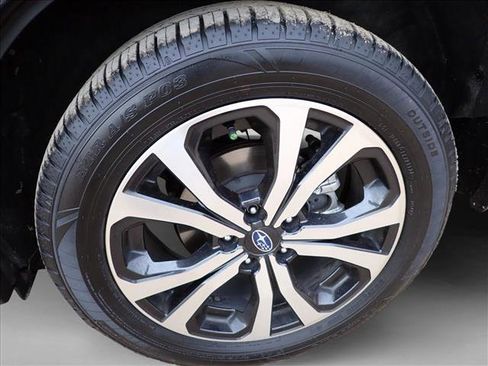 Certified 2023 Subaru Forester Limited AWD/4WD image 7
