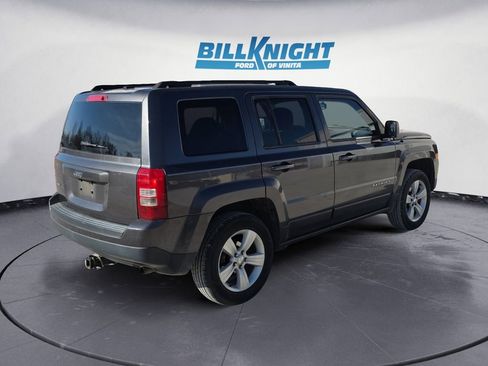 Used 2014 Jeep Patriot Sport w/ Power Value Group image 5