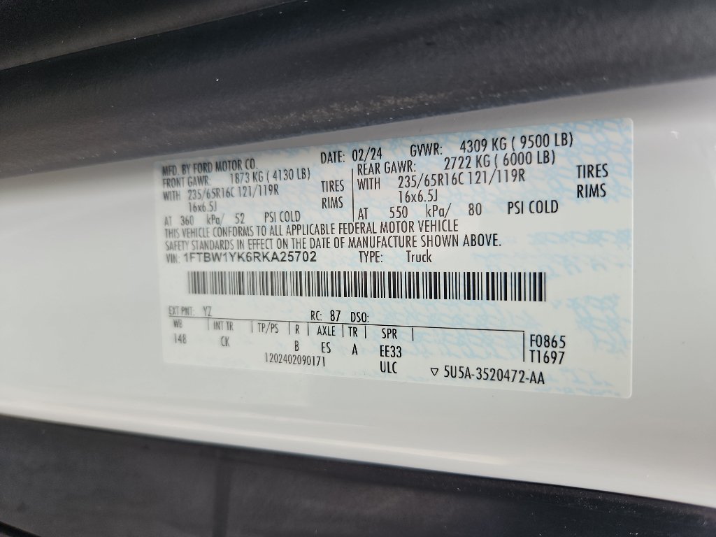 Used 2024 Ford E-Transit Low Roof RWD image 24