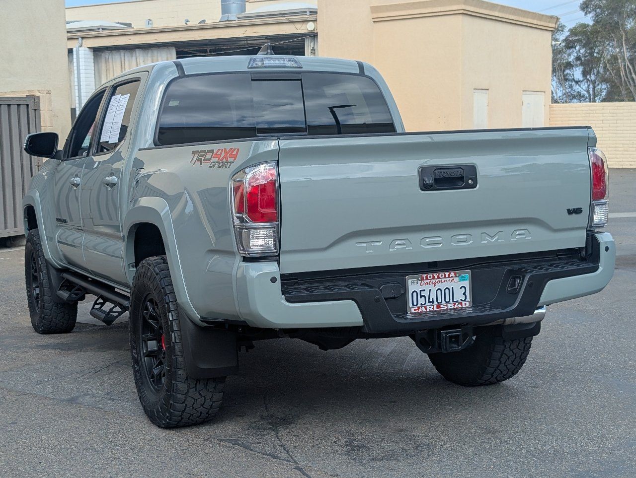 Used 2022 Toyota Tacoma TRD Sport w/ Technology Package AWD/4WD image 12