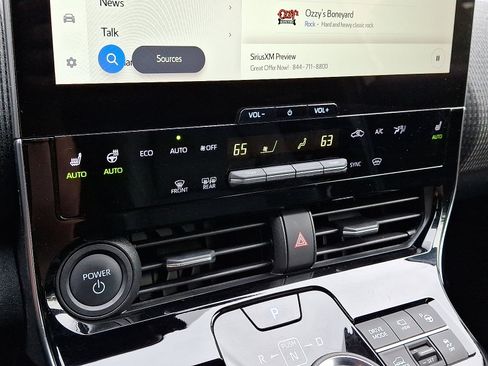 Used 2023 Subaru Solterra AWD image 15