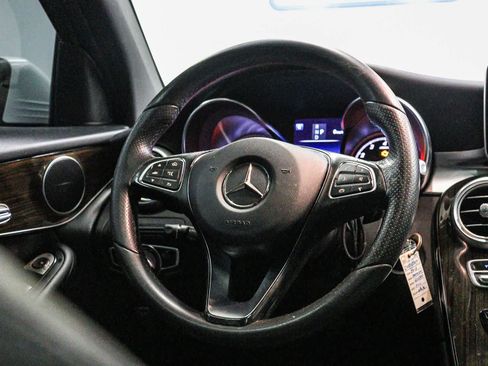 Used 2018 Mercedes-Benz GLC 300 image 15