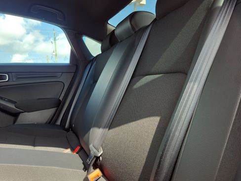 Certified 2024 Honda Civic Sport image 9