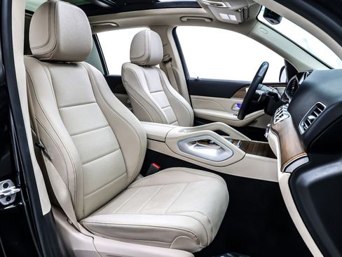 Certified 2024 Mercedes-Benz GLE 350 4MATIC image 9