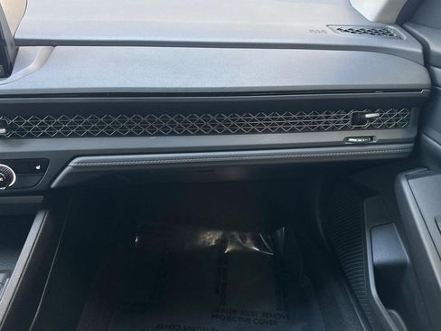 Certified 2023 Honda Accord EX image 28