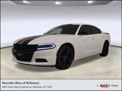 Used 2018 Dodge Charger SXT w/ Blacktop Package