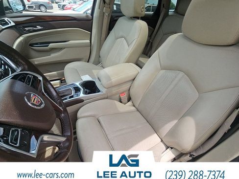 Used 2015 Cadillac SRX Luxury AWD/4WD image 2