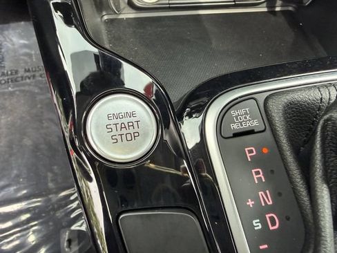 Certified 2022 Kia Soul GT-Line FWD image 21