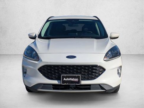 Used 2021 Ford Escape SEL w/ Class II Trailer Tow Package image 2