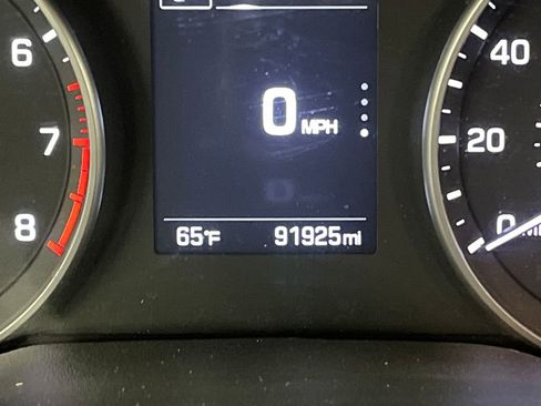 Used 2017 Hyundai Elantra SE w/ SE A/T Tech Package 03 image 22