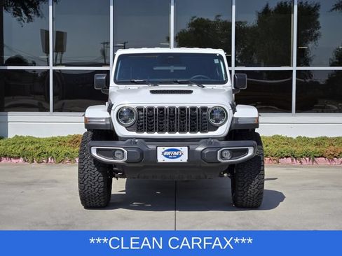 Used 2026 Jeep Wrangler Unlimited Rubicon AWD/4WD image 2