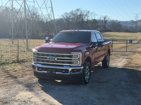 Certified 2024 Ford F350 Lariat w/ Lariat Ultimate Package image 3