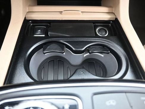Used 2018 Mercedes-Benz GLS 450 4MATIC w/ Premium Package image 15