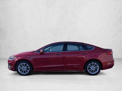 Used 2020 Ford Fusion Energi Titanium image 8