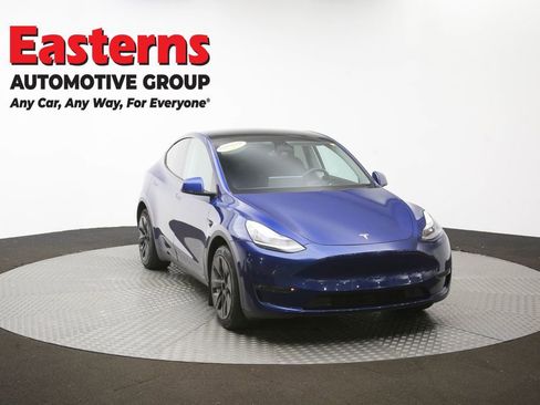 Used 2020 Tesla Model Y Long Range image 47