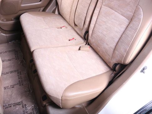 Used 2002 Honda CR-V LX image 24