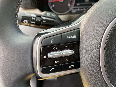 Used 2023 Kia Sorento X-Line EX image 19