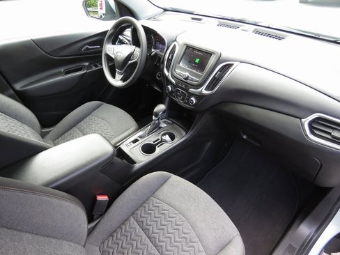 Used 2022 Chevrolet Equinox LT image 15