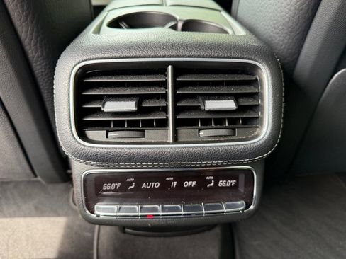 Used 2021 Mercedes-Benz GLS 580 4MATIC image 21