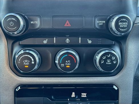 Used 2023 RAM 1500 Big Horn AWD/4WD image 13