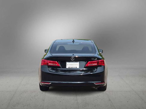 Used 2018 Acura TLX FWD image 7