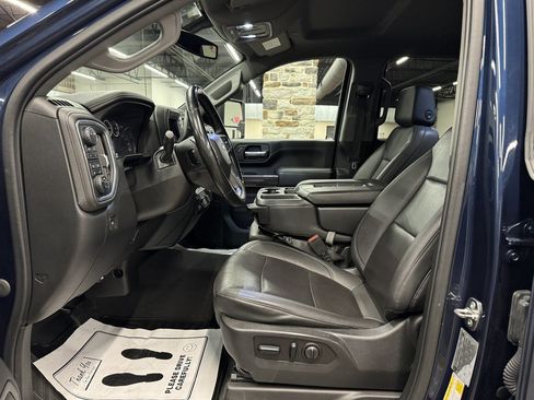 Used 2023 Chevrolet Silverado 2500 LTZ AWD/4WD image 19