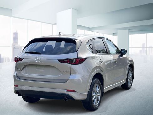 Used 2024 MAZDA CX-5 AWD 2.5 S w/ Select Package image 4