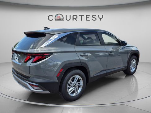 New 2026 Hyundai Tucson SE FWD image 5