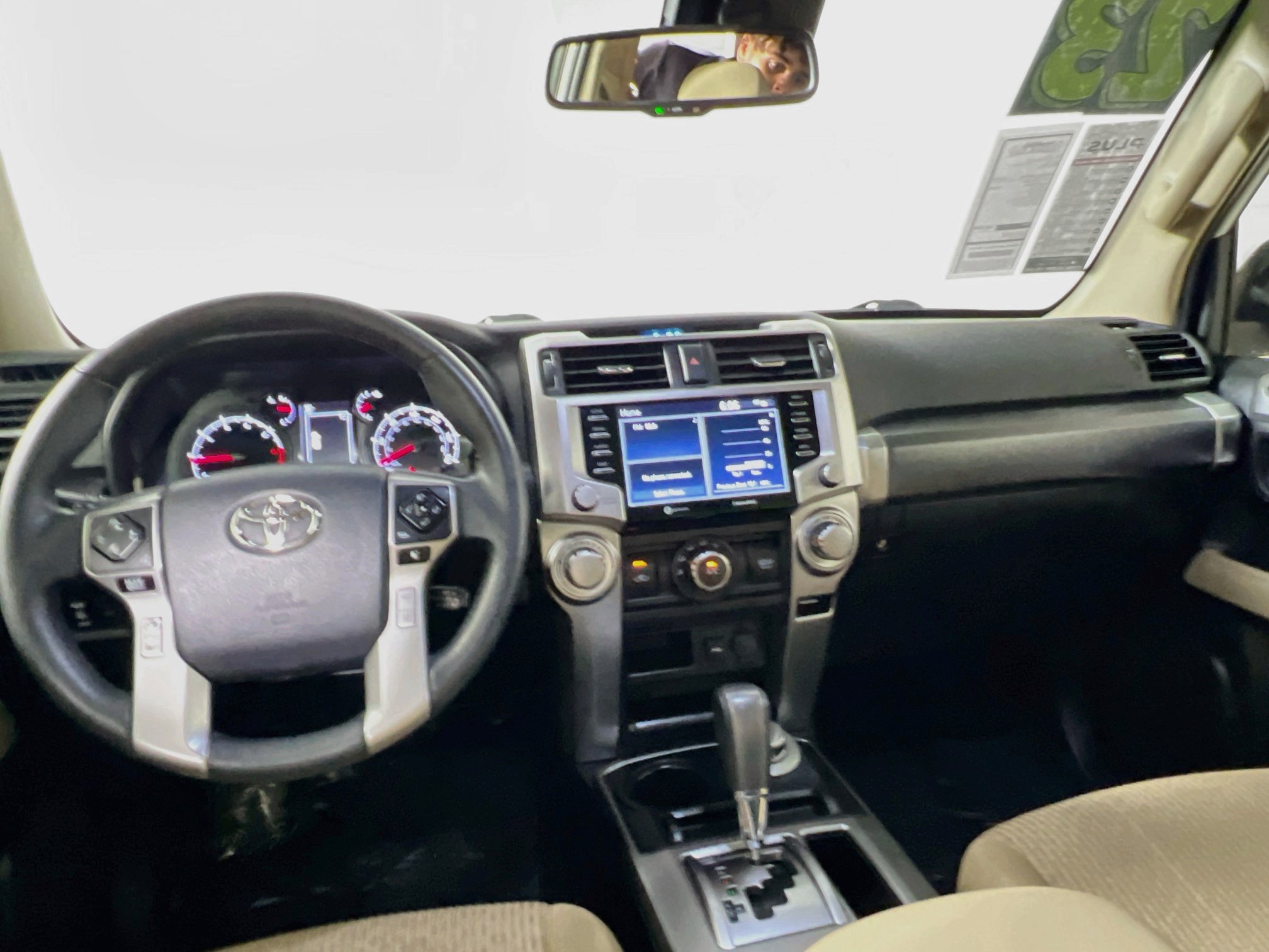 Used 2023 Toyota 4Runner SR5 AWD/4WD image 30