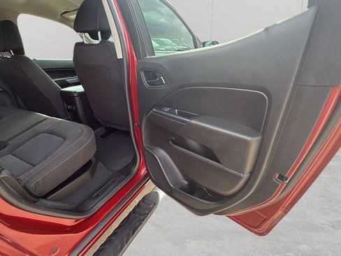 Used 2020 Chevrolet Colorado LT w/ LT Convenience Package image 48