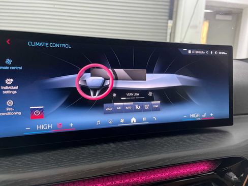 Used 2026 BMW M340i xDrive image 17