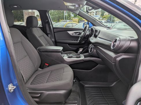 Used 2019 Chevrolet Blazer LT FWD image 7
