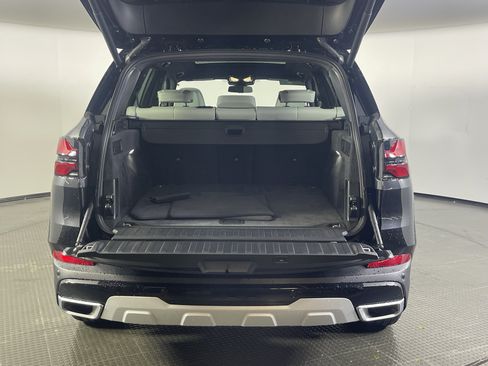 Certified 2026 BMW X5 xDrive40i AWD/4WD image 8