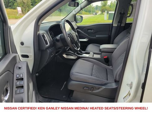 Certified 2025 Nissan Frontier SV w/ SV Convenience Package AWD/4WD image 36