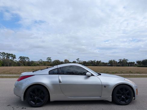 Used 2003 Nissan 350Z Enthusiast image 5
