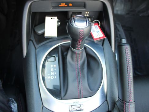 Used 2016 MAZDA MX-5 Miata Club image 20