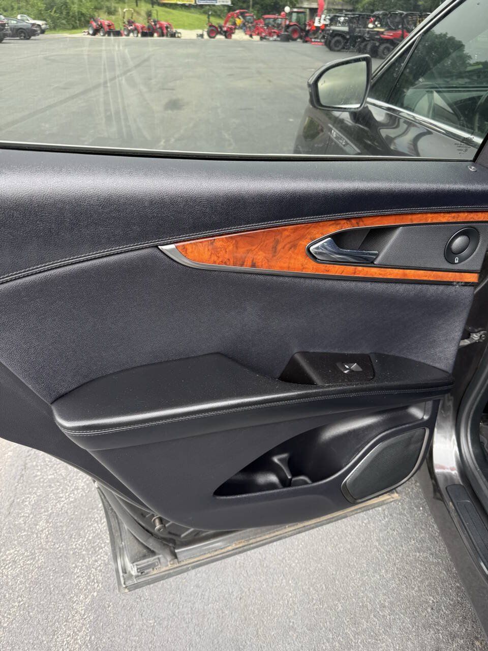 Used 2019 Lincoln Nautilus Reserve AWD/4WD image 19