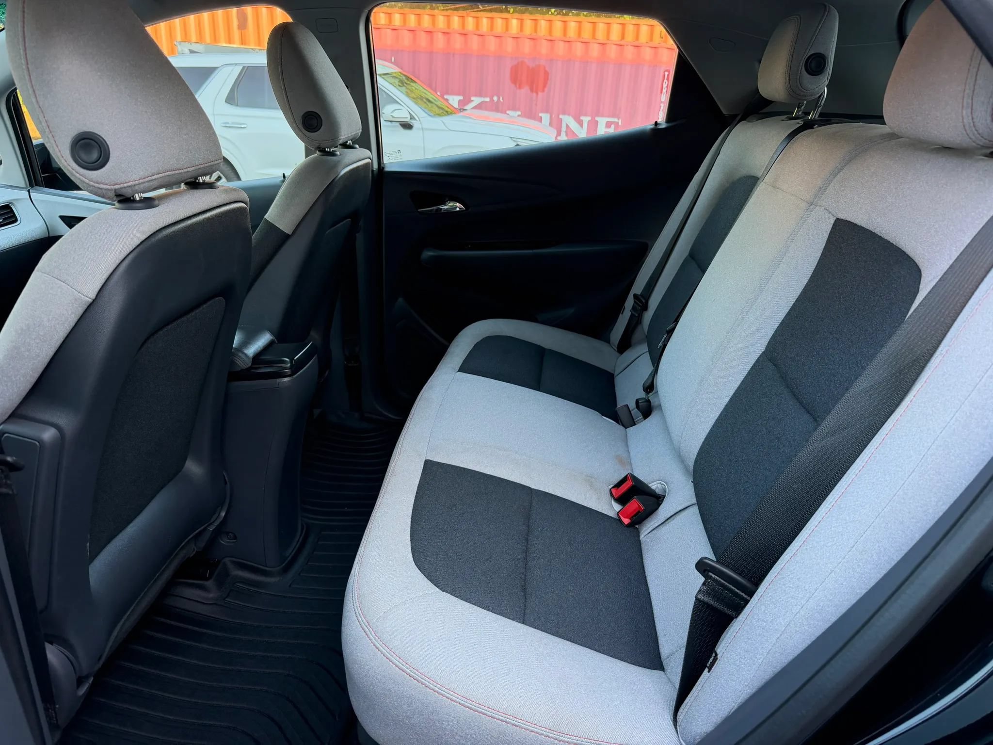 Used 2020 Chevrolet Bolt LT FWD image 16