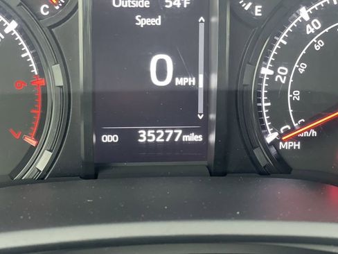 Used 2024 Toyota 4Runner SR5 image 21