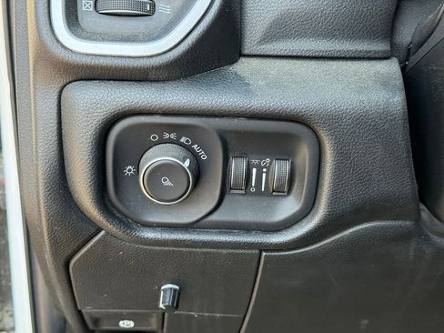 Used 2019 RAM 2500 Big Horn AWD/4WD image 20
