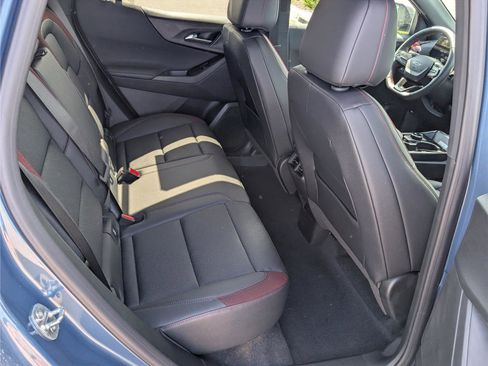 New 2026 Chevrolet Equinox RS w/ Convenience Package III AWD/4WD image 7
