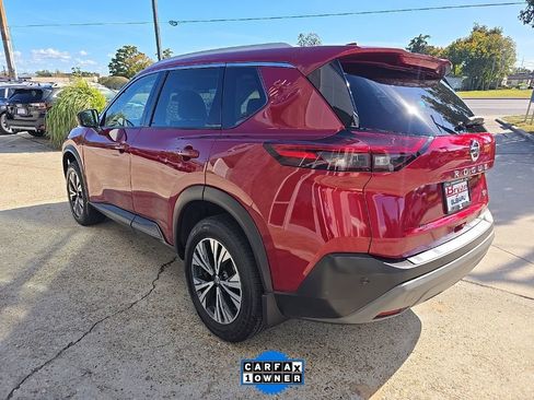 Used 2021 Nissan Rogue SV w/ Premium Package image 7