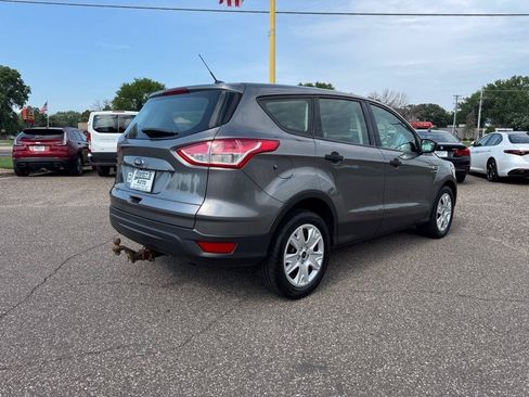 Used 2014 Ford Escape S FWD image 4