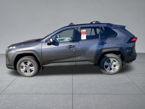 New 2025 Toyota RAV4 XLE image 4
