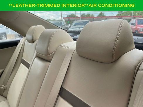 Used 2012 Toyota Camry XLE w/ Leather Pkg FWD image 10