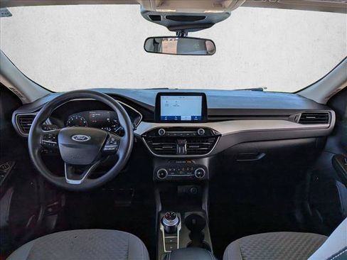 Used 2020 Ford Escape SE FWD image 18