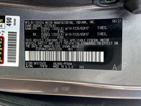 Used 2021 Toyota Sienna XLE FWD image 19