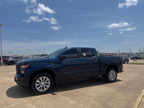 Used 2022 Chevrolet Silverado 1500 Custom RWD image 10