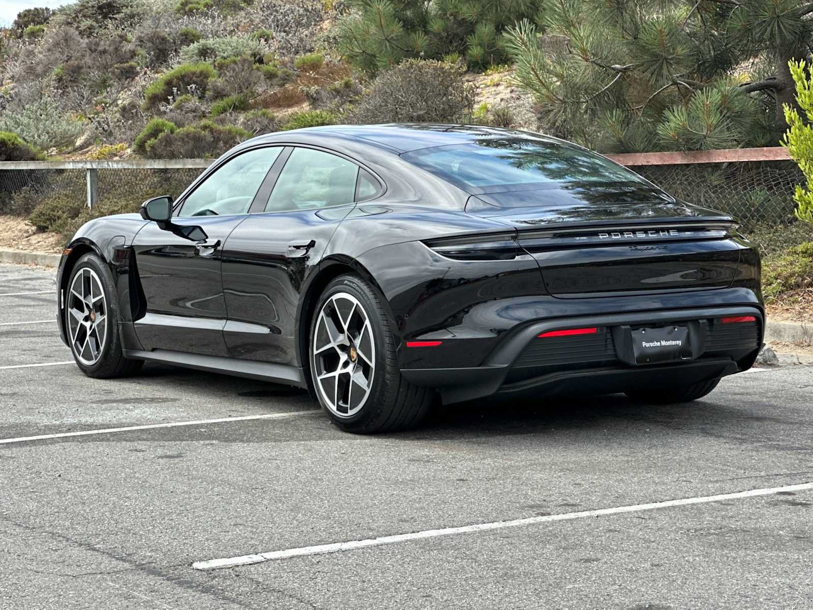 New 2025 Porsche Taycan AWD/4WD image 3
