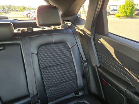 Used 2023 Ford Escape ST-Line FWD image 14